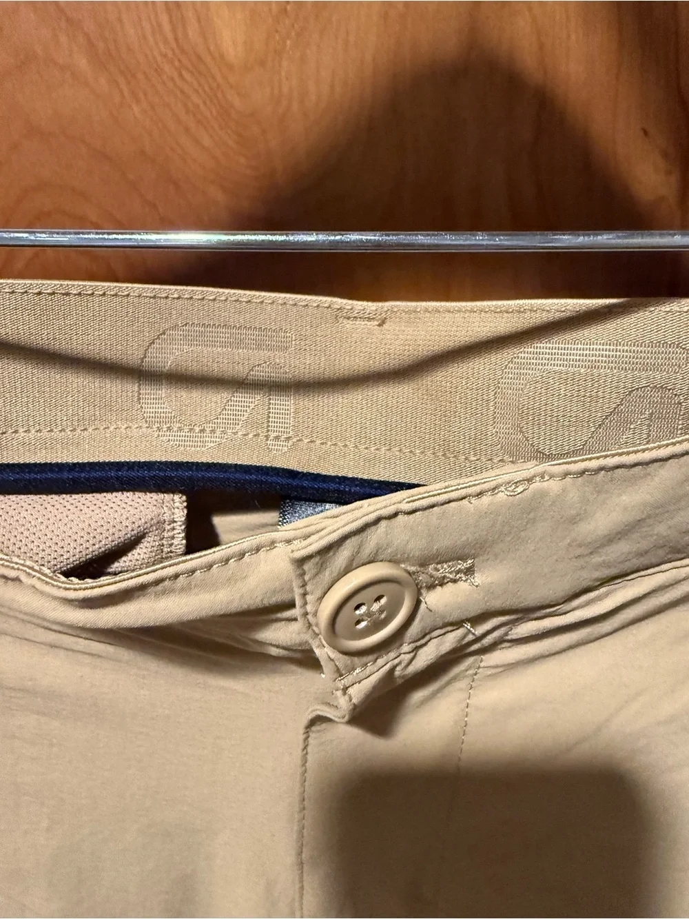 GAP Men's GapFit Drive Performance Khakis - Light Tan